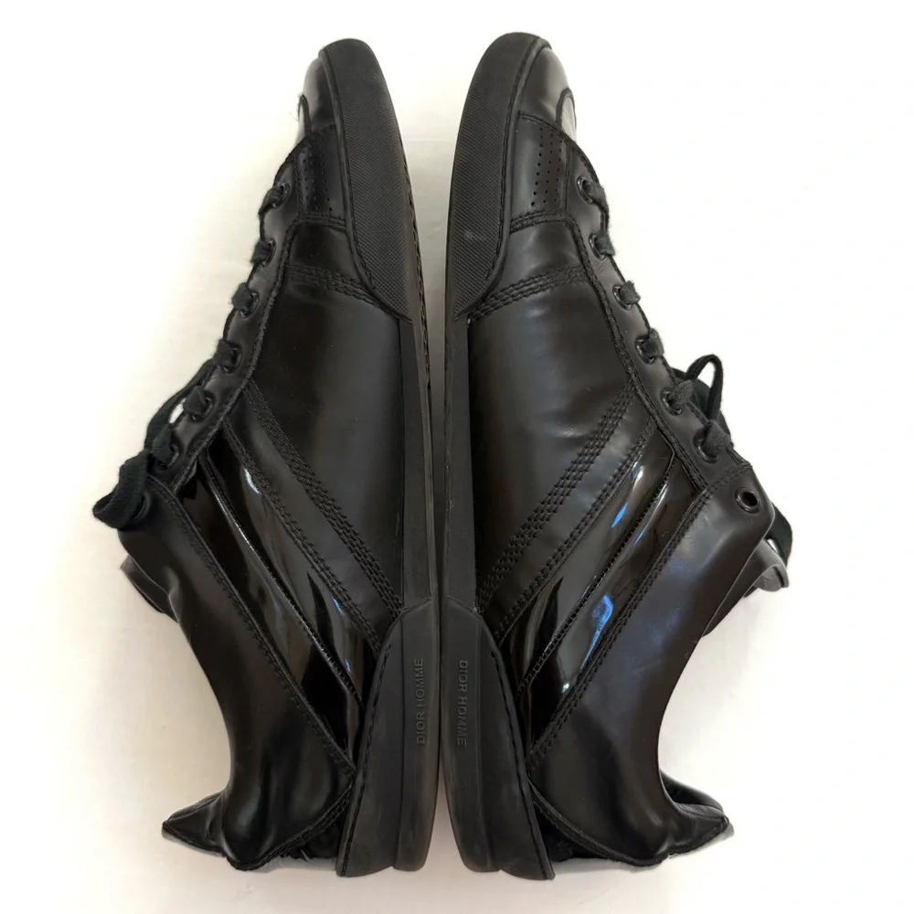 Dior Black Sneakers Sleek Leather Design - Picture 5 of 15